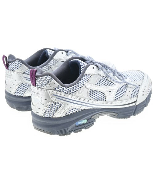 MIZUNO รองเท้าผ้าใบ