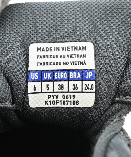 MIZUNO รองเท้าผ้าใบ