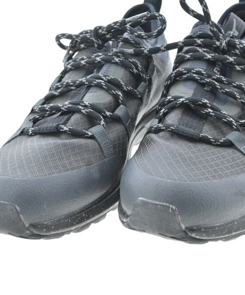 MIZUNO รองเท้าผ้าใบ
