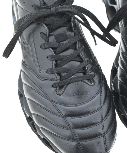 MIZUNO รองเท้าผ้าใบ