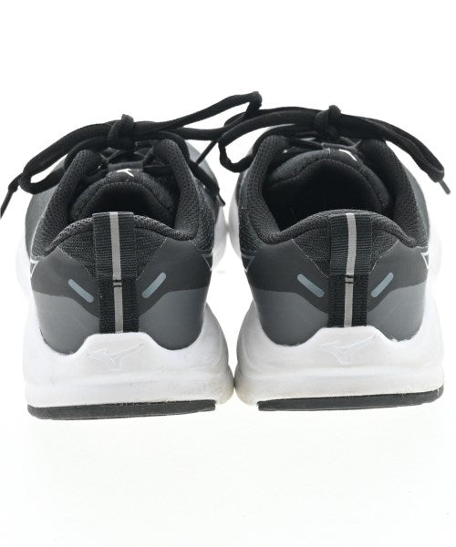 MIZUNO รองเท้าผ้าใบ