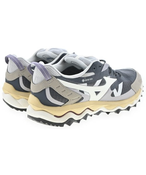 MIZUNO รองเท้าผ้าใบ