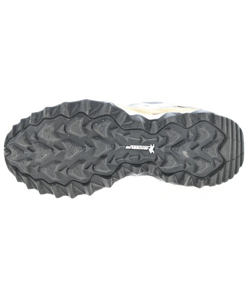 MIZUNO รองเท้าผ้าใบ
