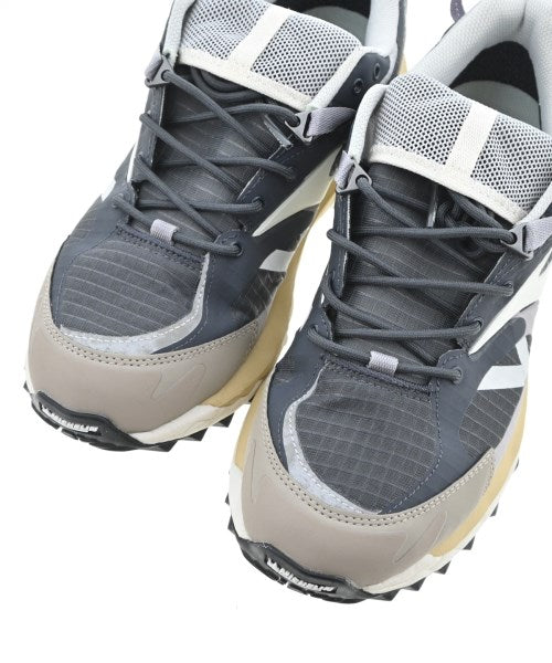 MIZUNO รองเท้าผ้าใบ