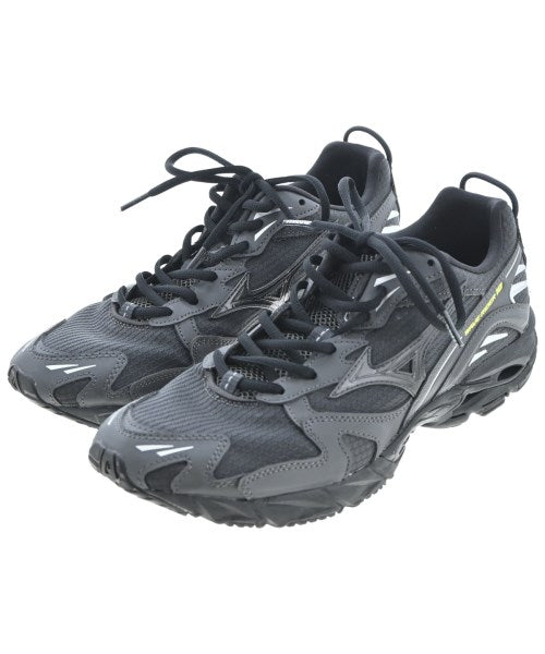 MIZUNO รองเท้าผ้าใบ
