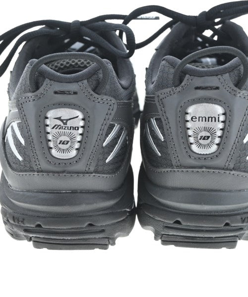 MIZUNO รองเท้าผ้าใบ