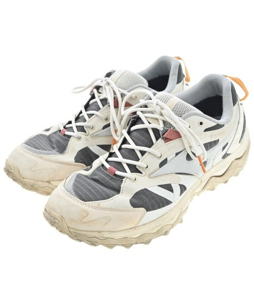 MIZUNO รองเท้าผ้าใบ