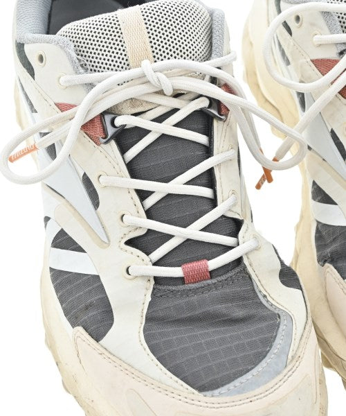 MIZUNO รองเท้าผ้าใบ