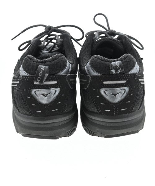 MIZUNO รองเท้าผ้าใบ