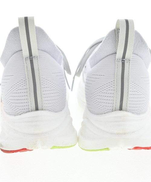MIZUNO รองเท้าผ้าใบ