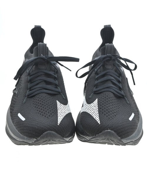 MIZUNO รองเท้าผ้าใบ
