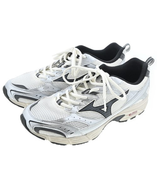 MIZUNO รองเท้าผ้าใบ