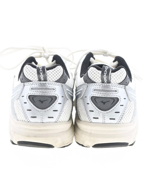 MIZUNO รองเท้าผ้าใบ