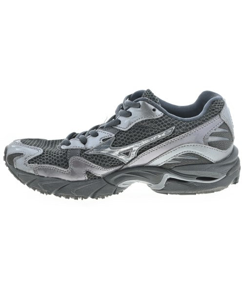 MIZUNO รองเท้าผ้าใบ