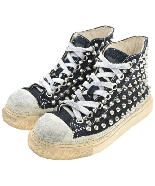 GIENCHI รองเท้าผ้าใบ