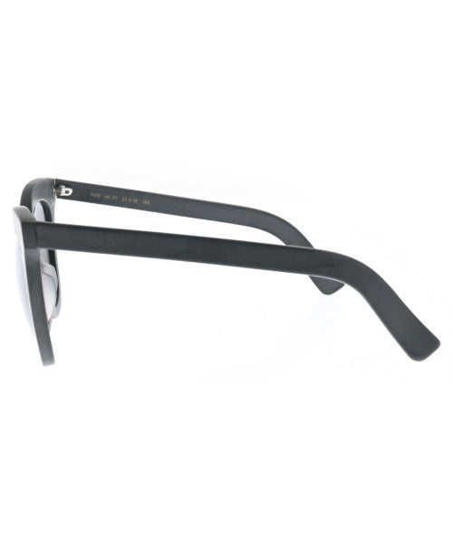 illesteva แว่นกันแดด