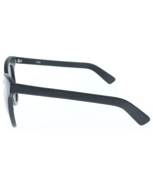 illesteva แว่นกันแดด