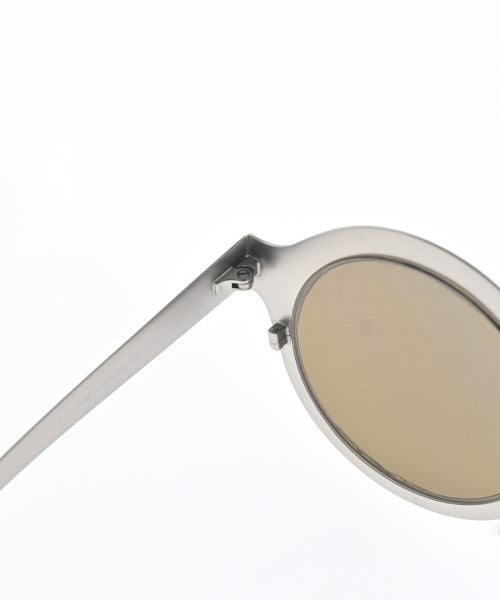 illesteva แว่นกันแดด