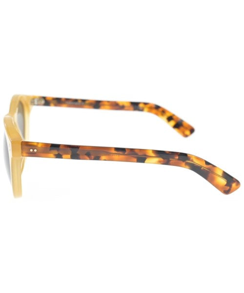 illesteva แว่นกันแดด