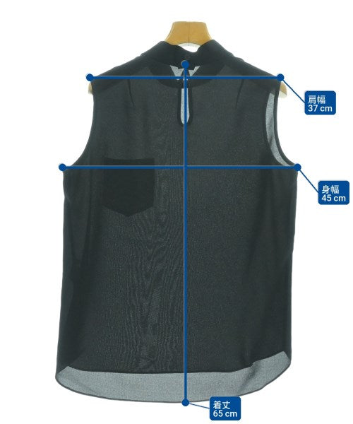 Gauche เสื้อสตรี