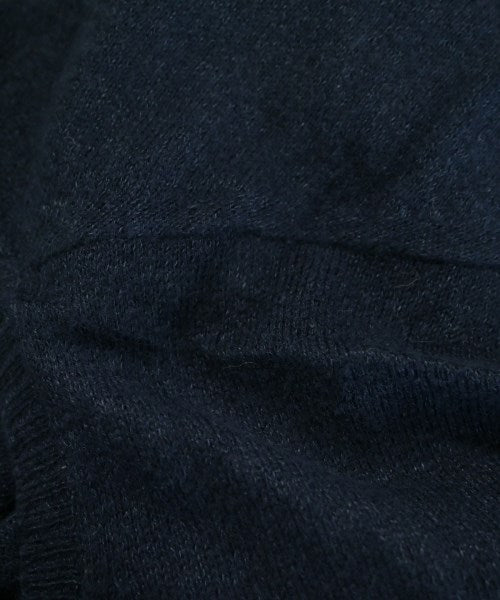 ANDREA FENZI เสื้อกันหนาว