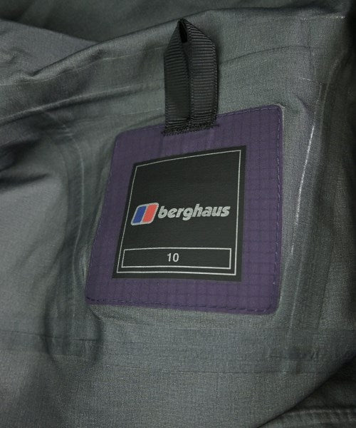 Berghaus ชุดสูทแบบครบเซต (อื่นๆ)
