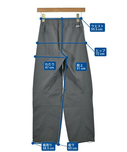 Berghaus ชุดสูทแบบครบเซต (อื่นๆ)
