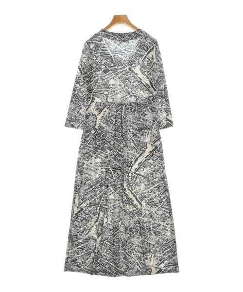 EGERIE ชุดเดรส