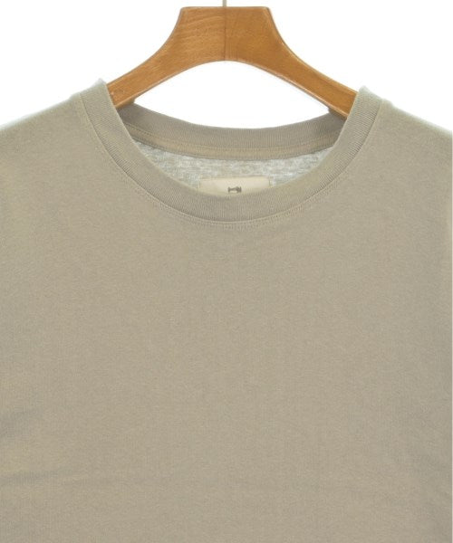 HARROW TOWN STORES เสื้อยืด/เสื้อท็อปส์