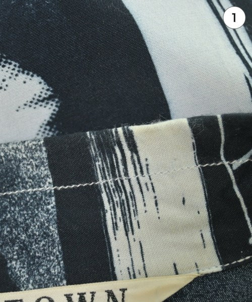 Shuttle notes เสื้อลำลอง