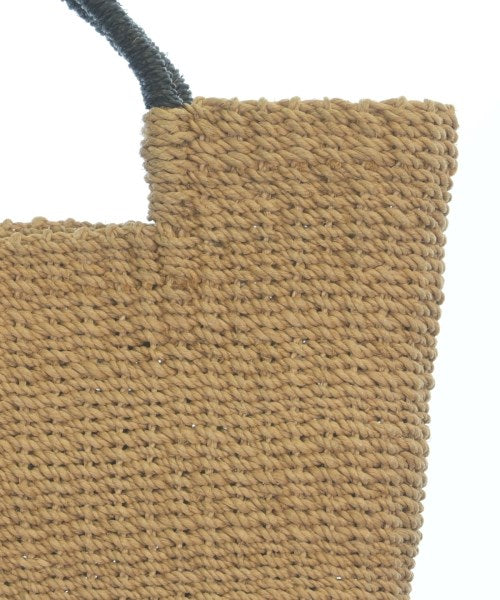 odds กระเป๋าทรงตะกร้า