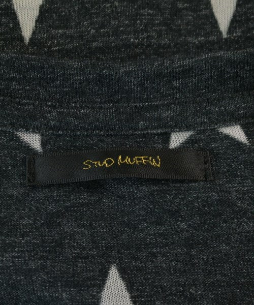 STUD MUFFIN เสื้อยืด/เสื้อท็อปส์