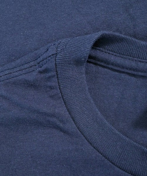 GILDAN เสื้อยืด/เสื้อท็อปส์