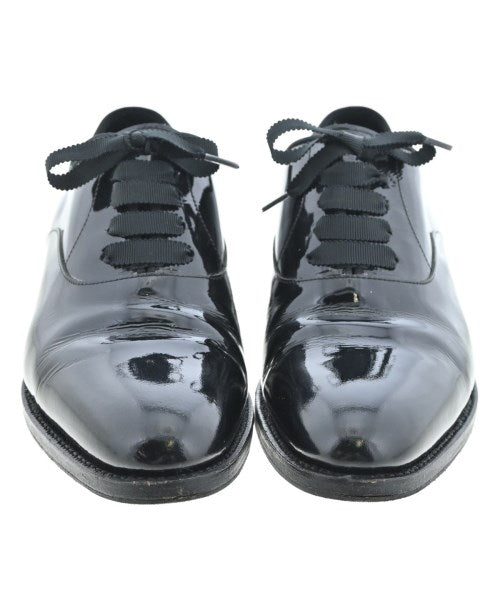 a piece of craftsman รองเท้าสวมทางการ