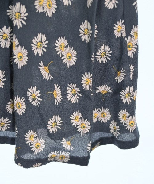 LA PETITE FRANCAISE เสื้อลำลอง