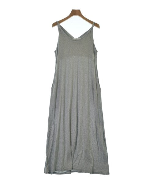 CLOTH&CROSS ชุดเดรส