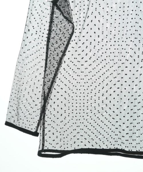 kaene เสื้อยืด/เสื้อท็อปส์