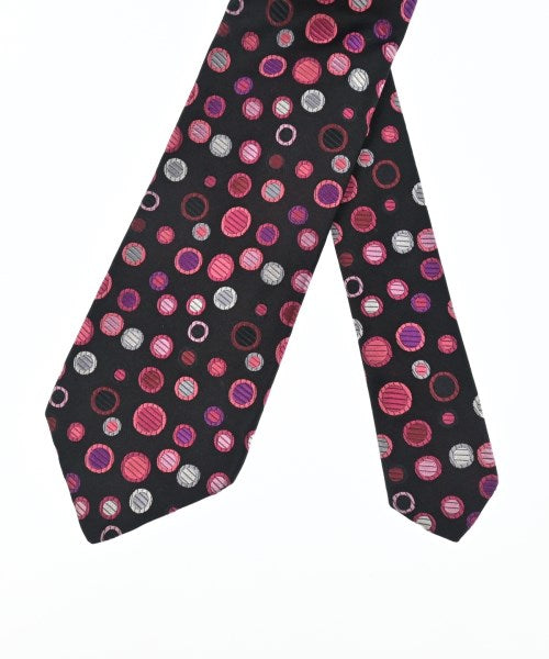 Duchamp เนคไท