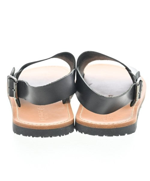 BRADOR รองเท้าแตะ