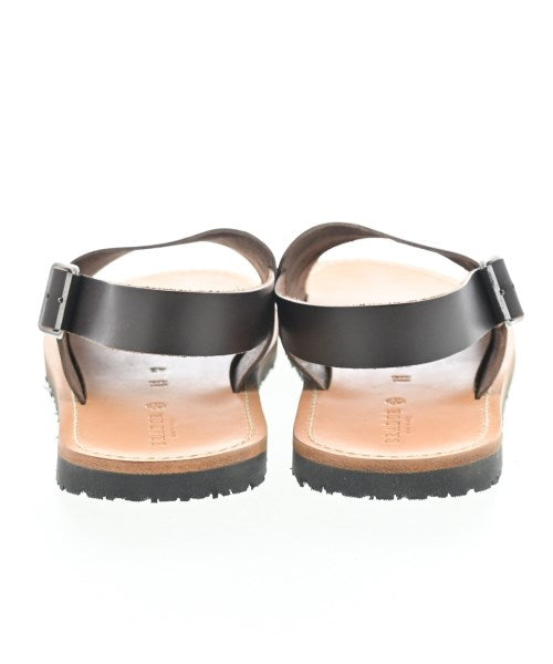 BRADOR รองเท้าแตะ