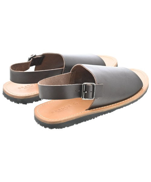 BRADOR รองเท้าแตะ