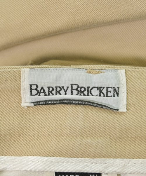 BARRY BRICKEN ชิโน่