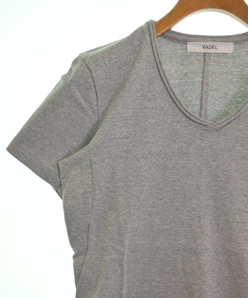 VADEL เสื้อยืด/เสื้อท็อปส์