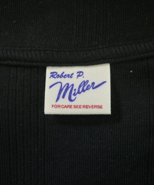 Robert P.Miller เสื้อโปโล
