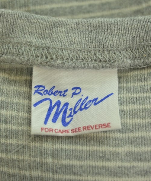 Robert P.Miller เสื้อยืด/เสื้อท็อปส์