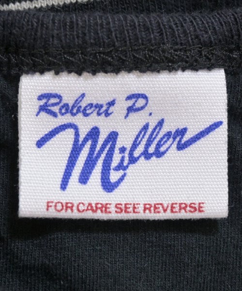 Robert P.Miller เสื้อกล้าม