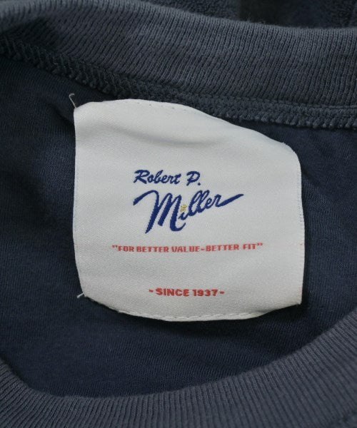 Robert P.Miller ชุดเดรส