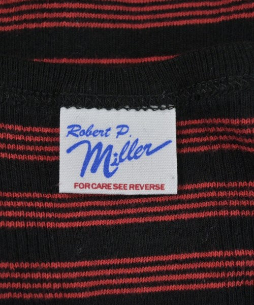 Robert P.Miller เสื้อสายเดี่ยว