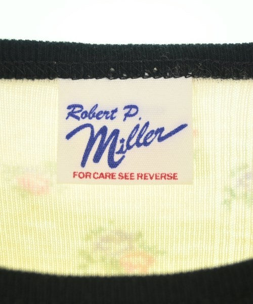 Robert P.Miller เสื้อยืด/เสื้อท็อปส์