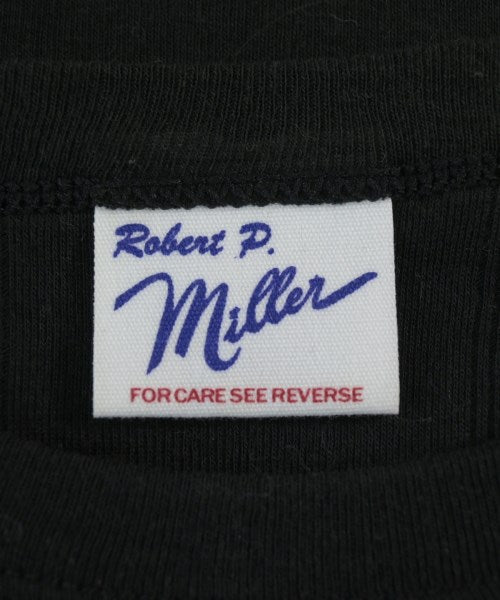 Robert P.Miller เสื้อยืด/เสื้อท็อปส์